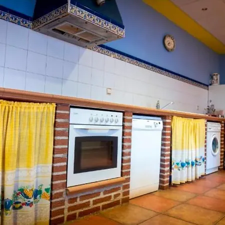 Tatil Evi Adela